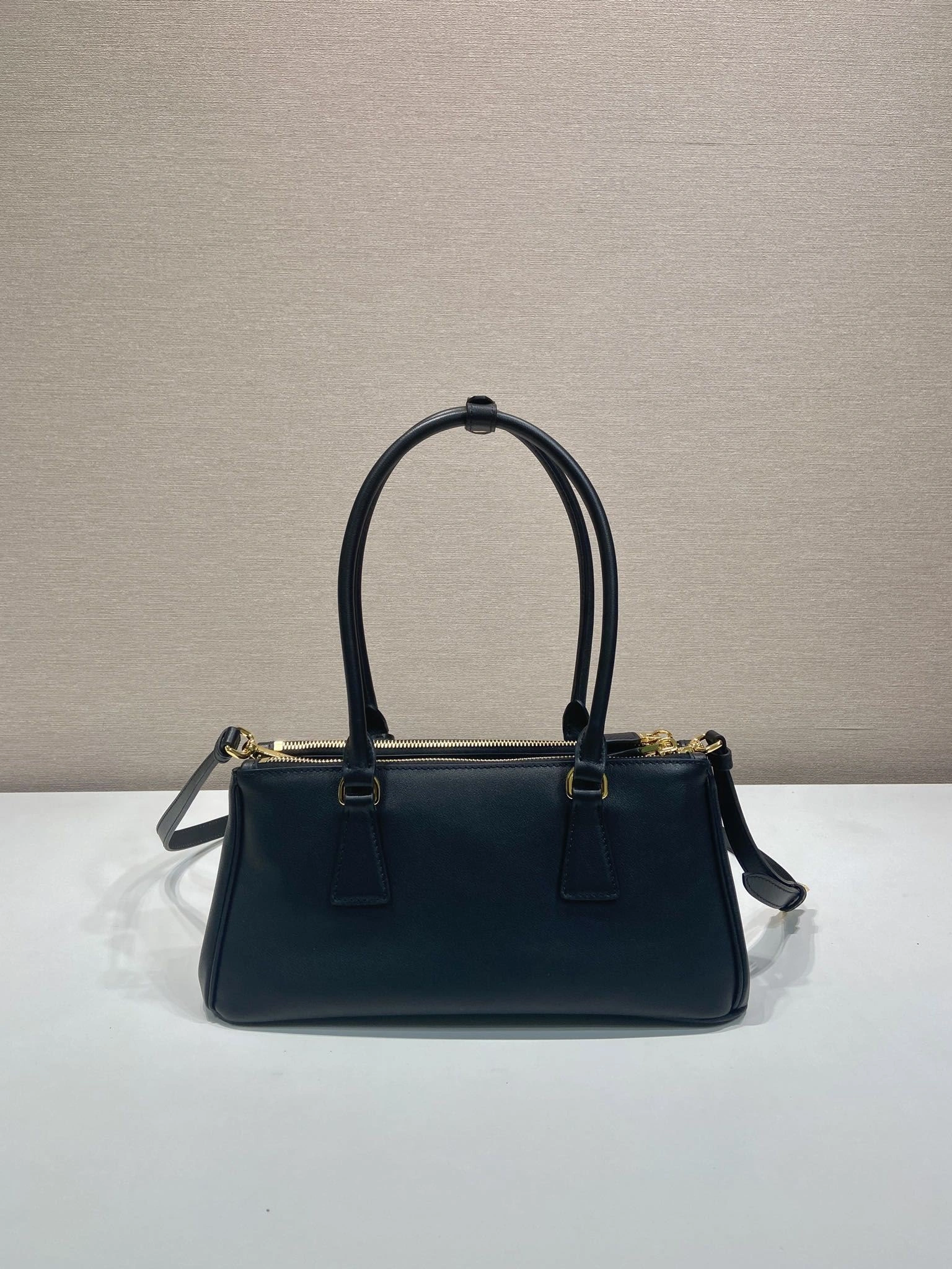 Prada Top Handle Bags 4099A-0703
