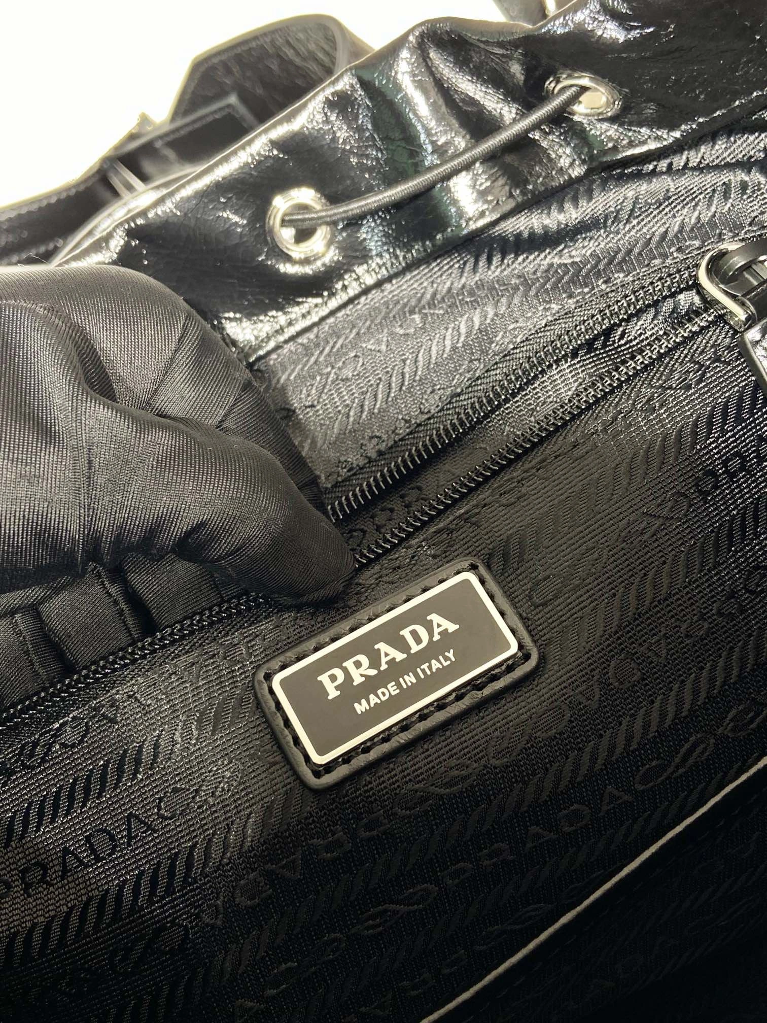 Prada Backpacks 4099A-0711