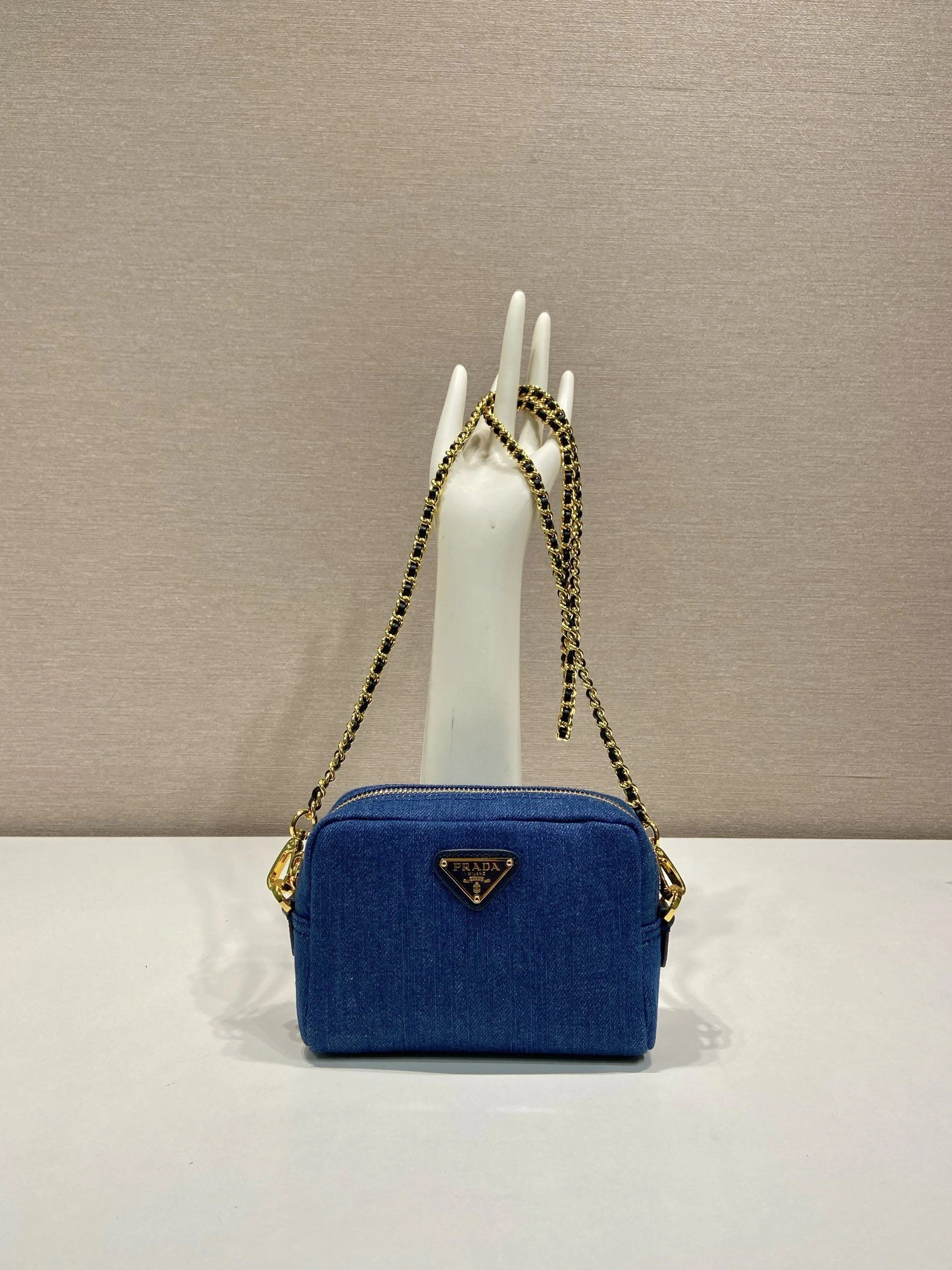 Prada Top Handle Bags 4099A-0712