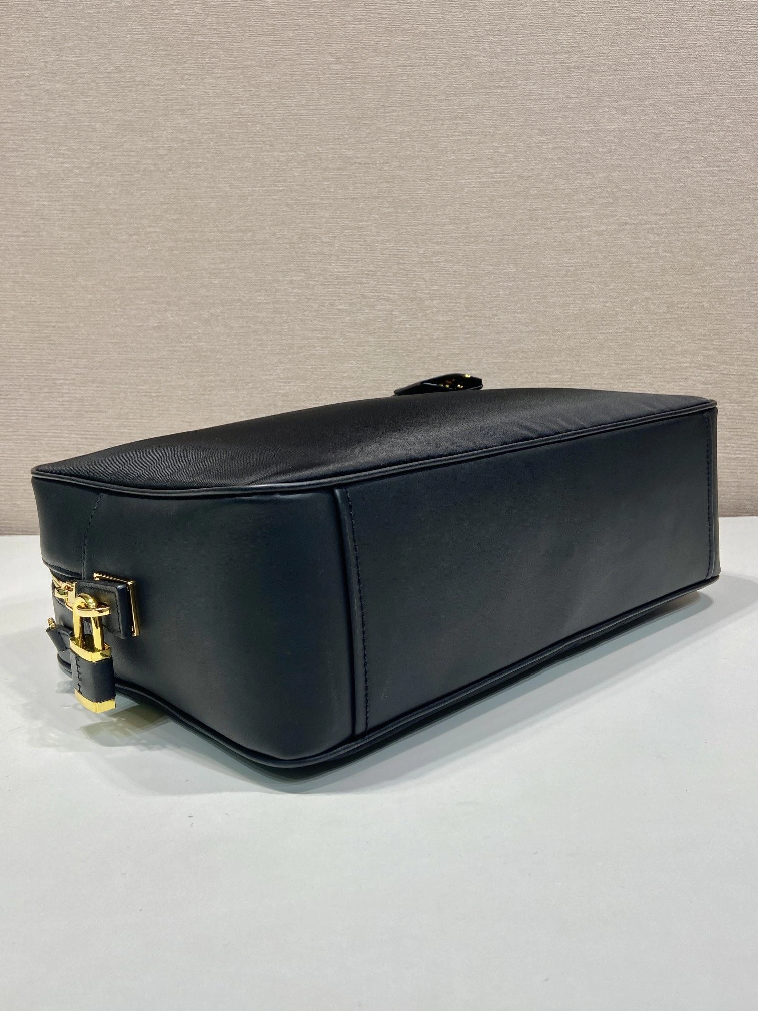 Prada Top Handle Bags 4099A-0718