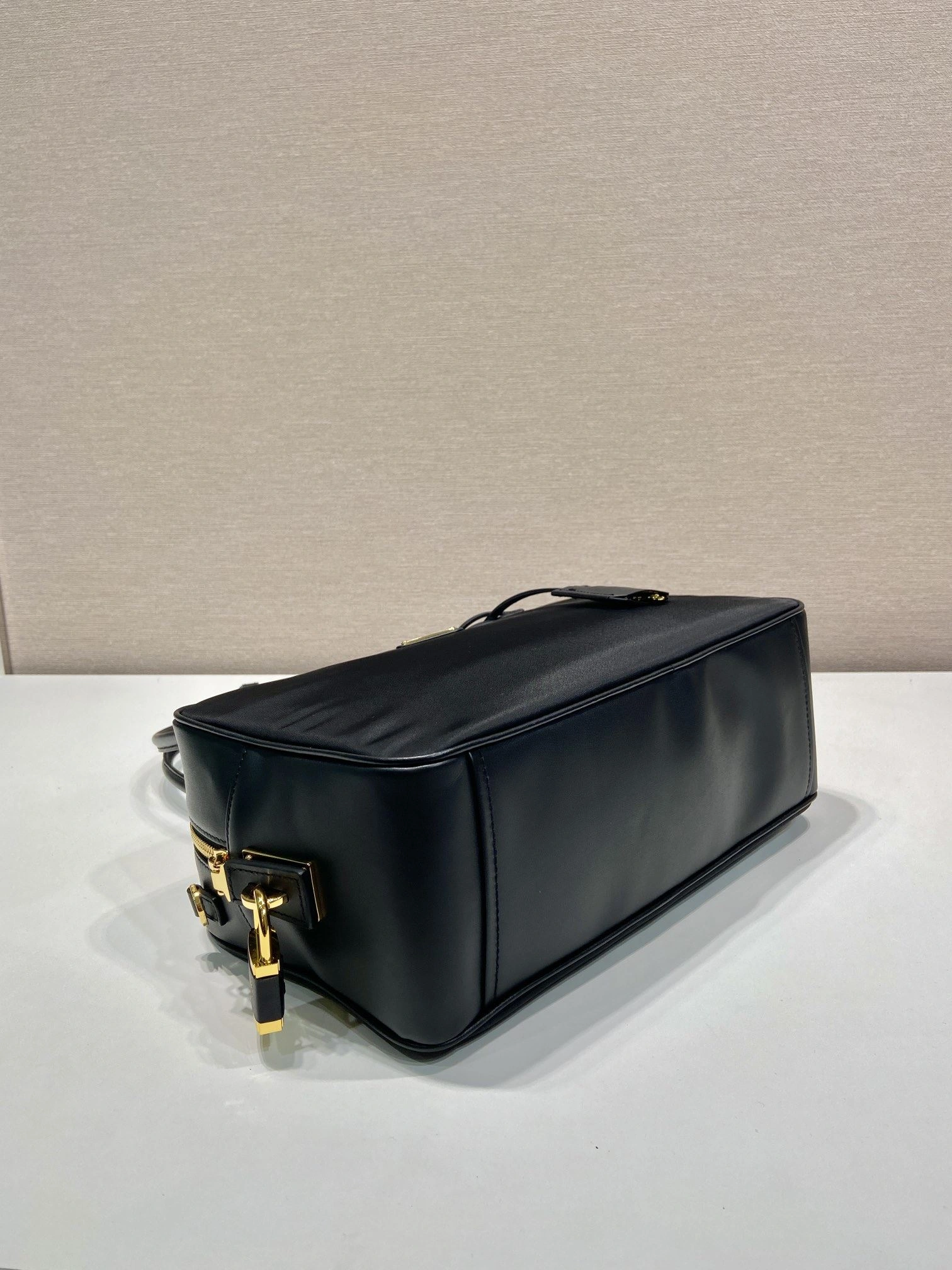 Prada Top Handle Bags 4099A-0719