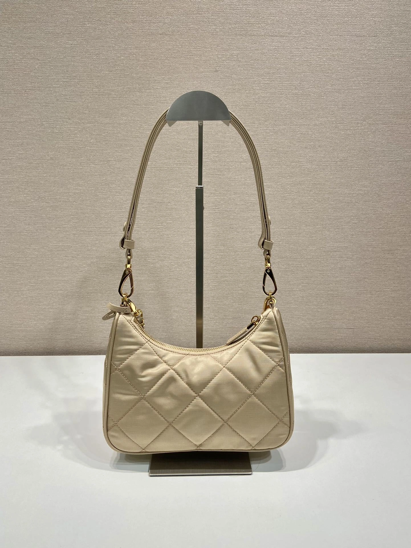 Prada Top Handle Bags 4099A-0724