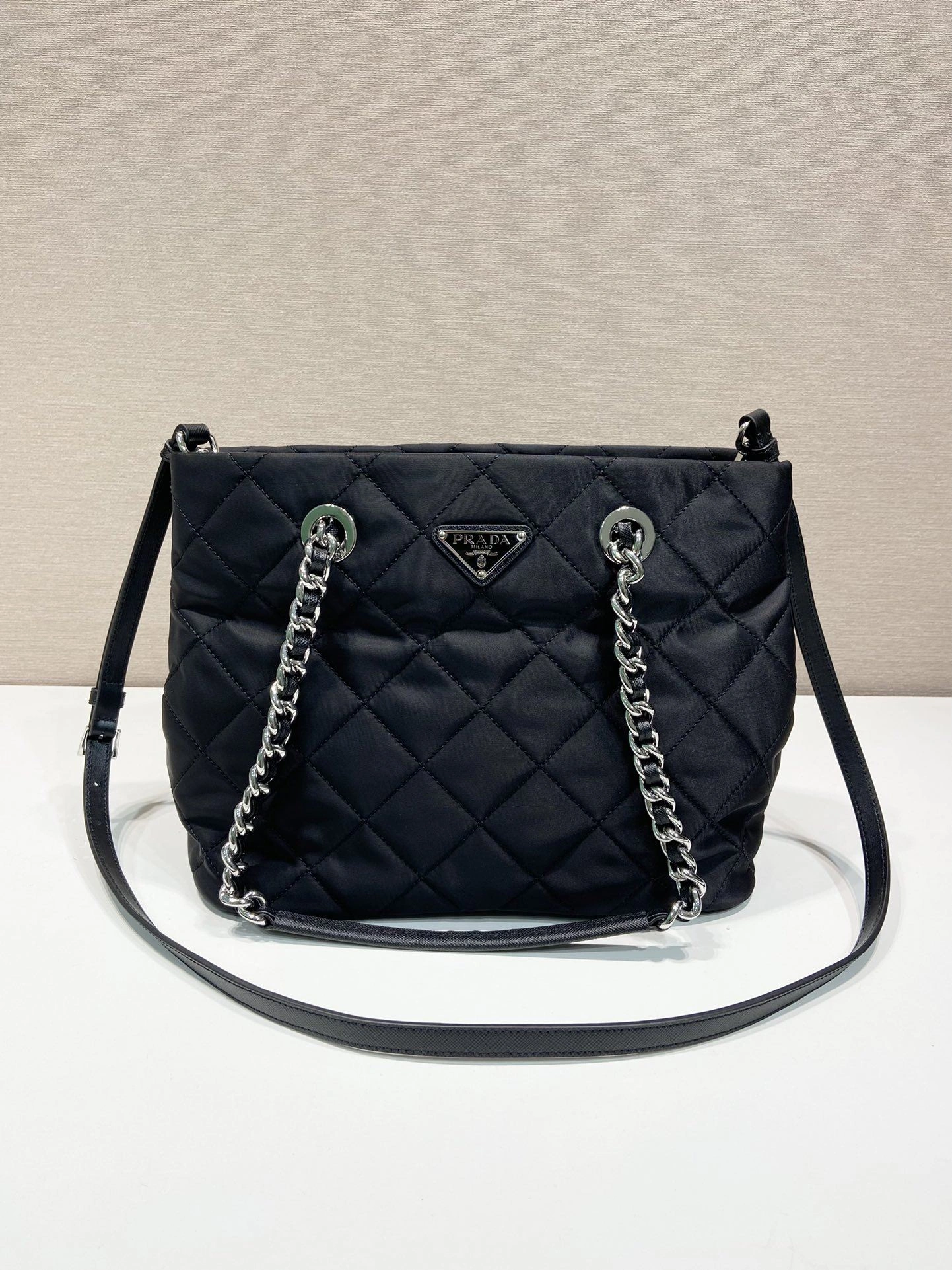 Prada Top Handle Bags 4099A-0726