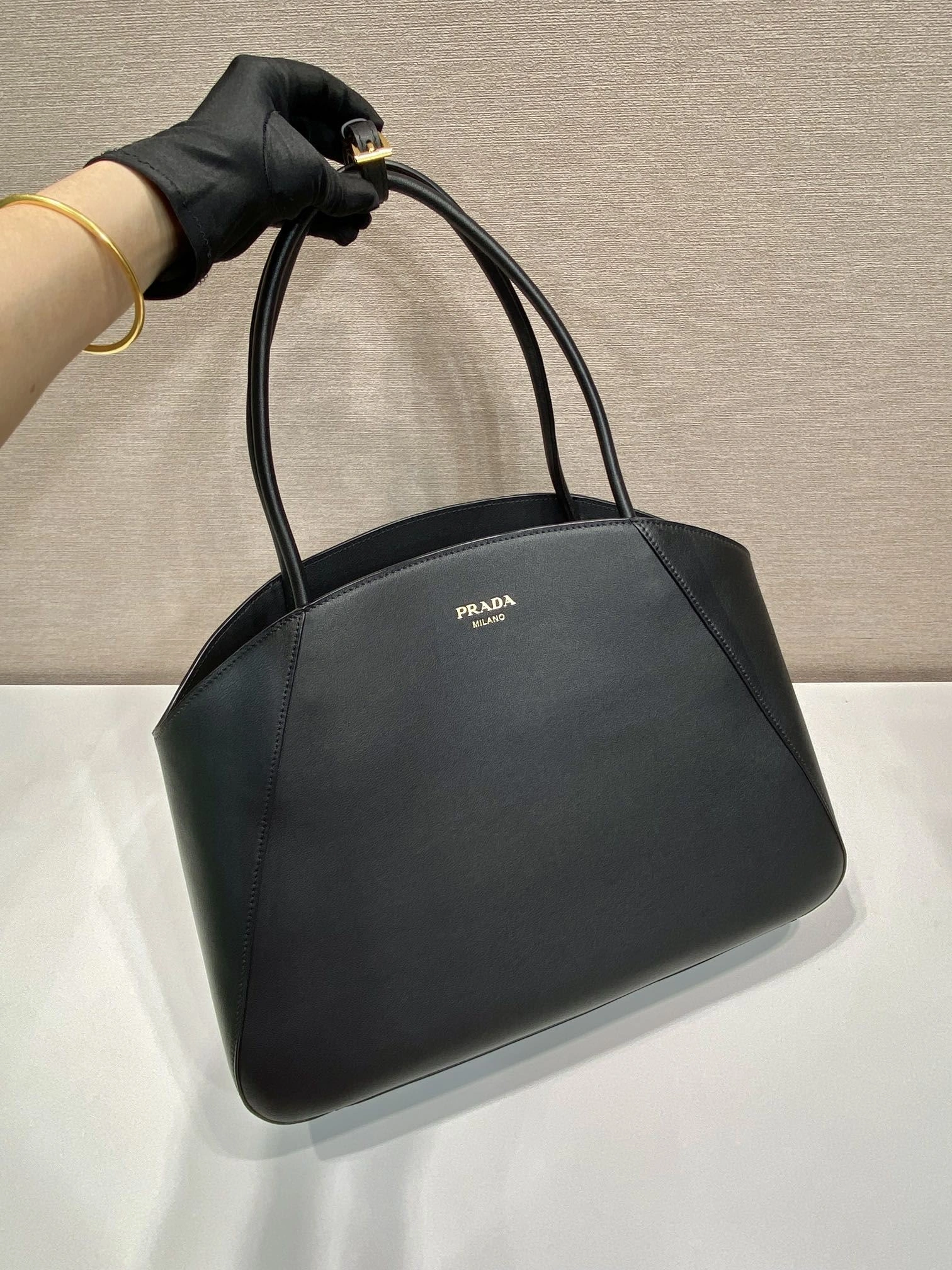 Prada Top Handle Bags 4099A-0736