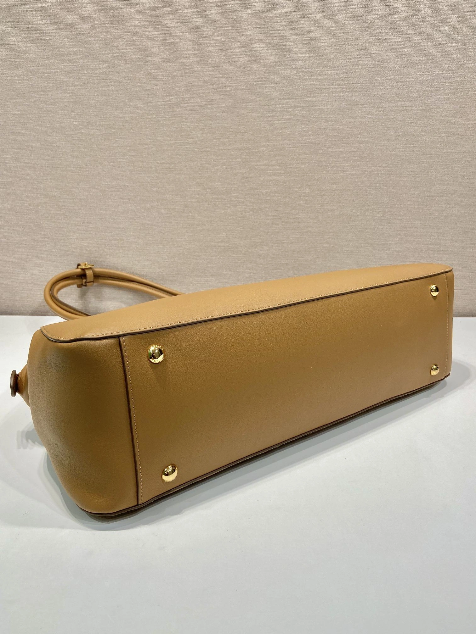 Prada Top Handle Bags 4099A-0737