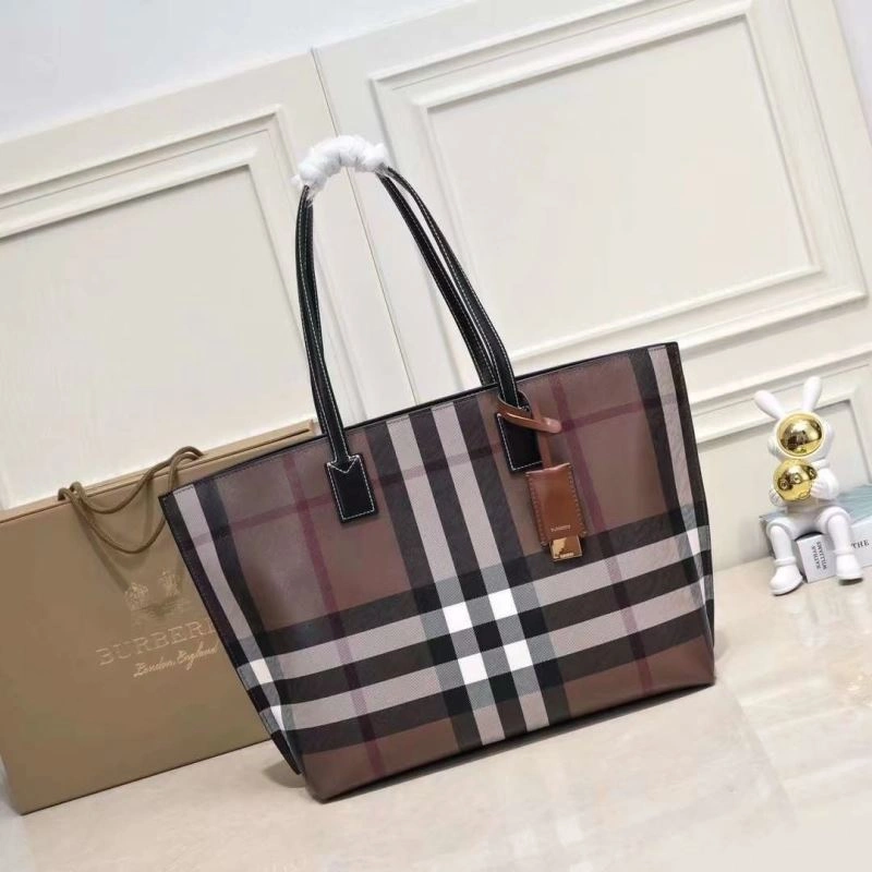 Burberry Shopping Bags 4101C-2754