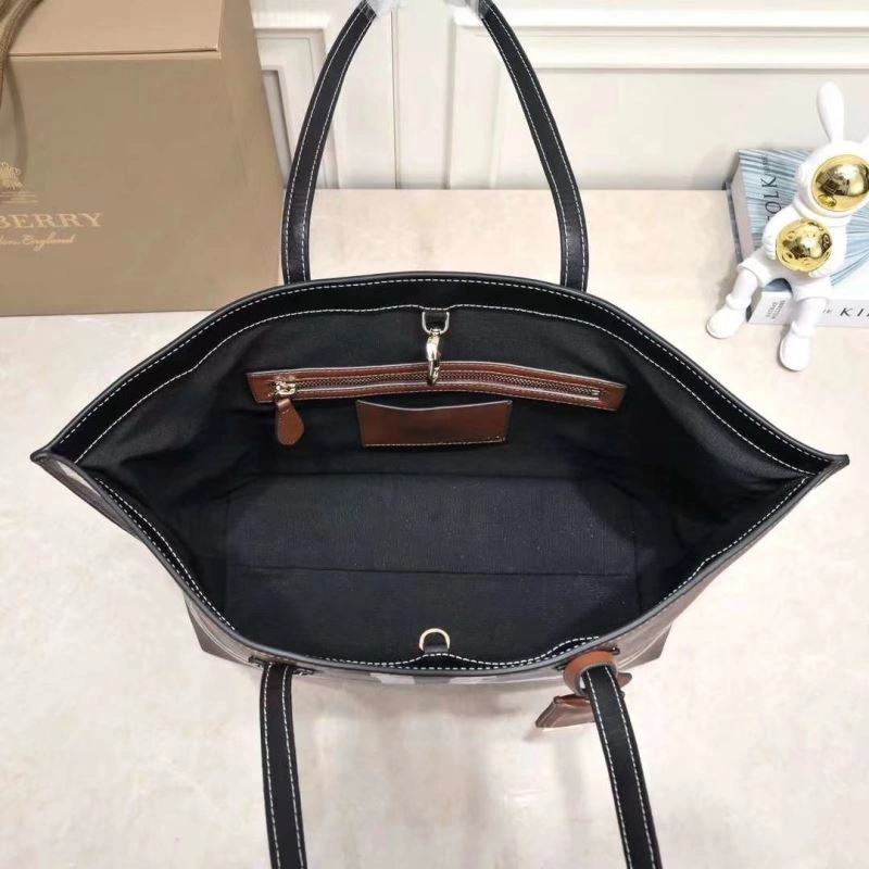 Burberry Shopping Bags 4101C-2754