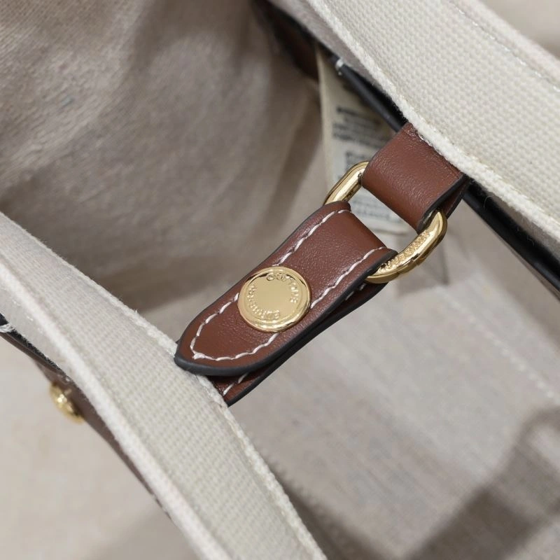 Burberry Shopping Bags 4101C-2765