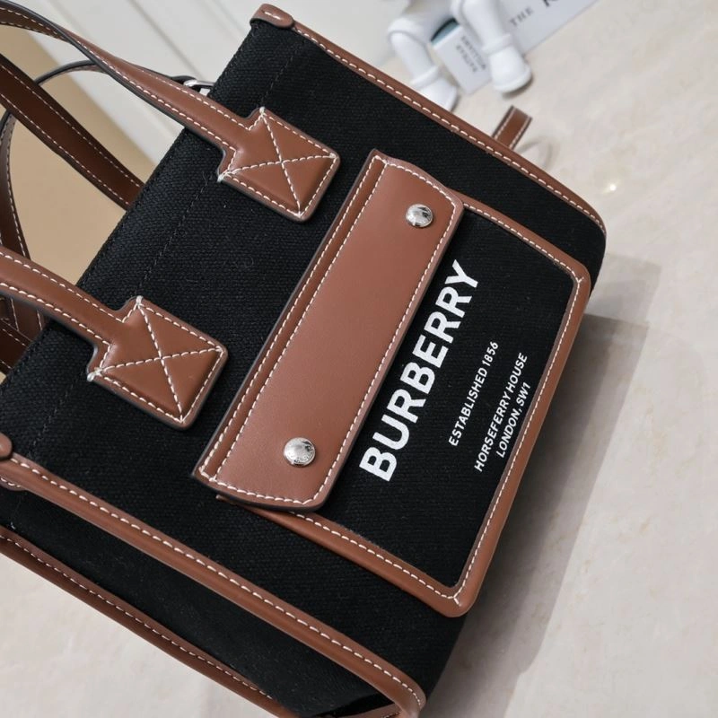 Burberry Shopping Bags 4101C-2767