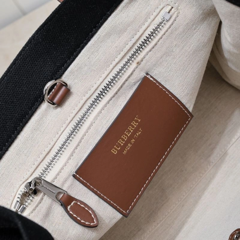 Burberry Shopping Bags 4101C-2768