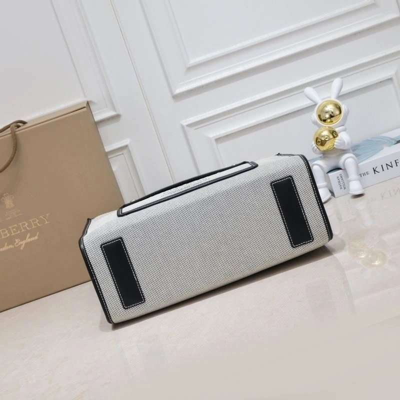 Burberry Shopping Bags 4101C-2771