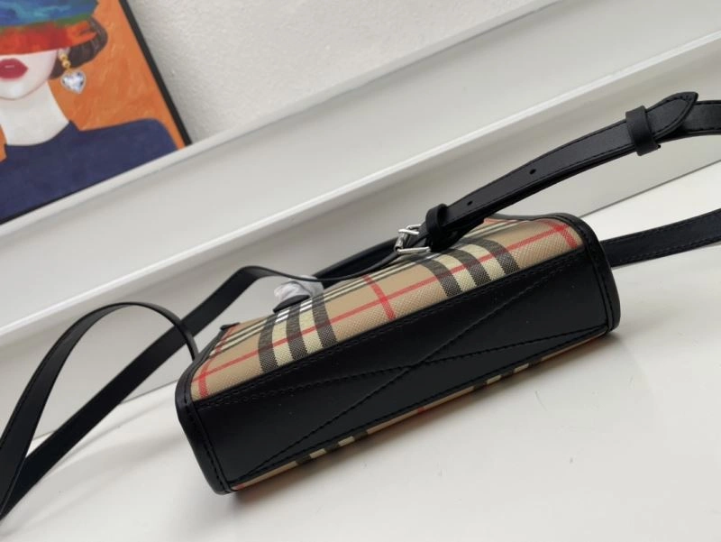 Burberry Shopping Bags 4101C-3057