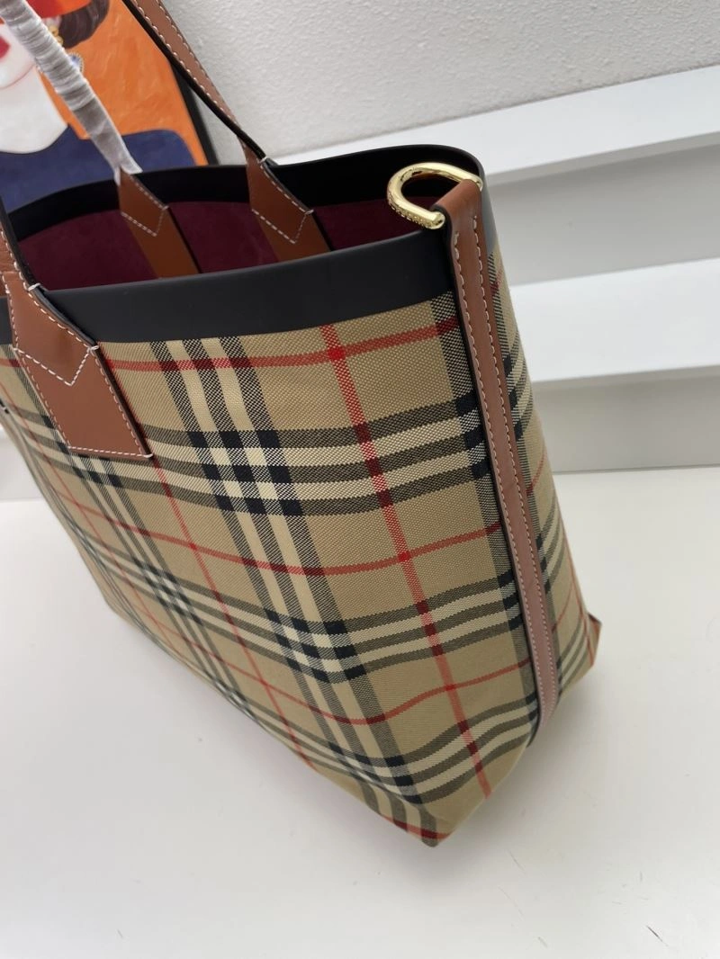 Burberry Shopping Bags 4101C-3058