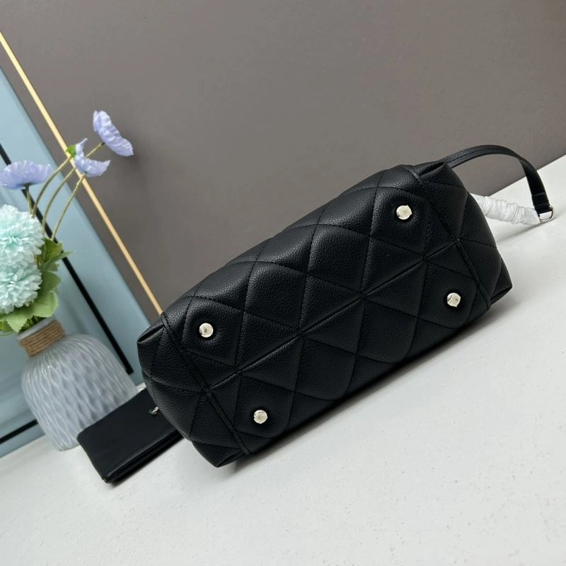 Chanel Shopping Bags 4101C-3900