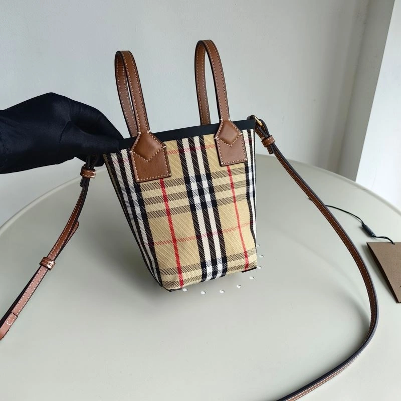 Burberry Bucket Bags 4115-0025