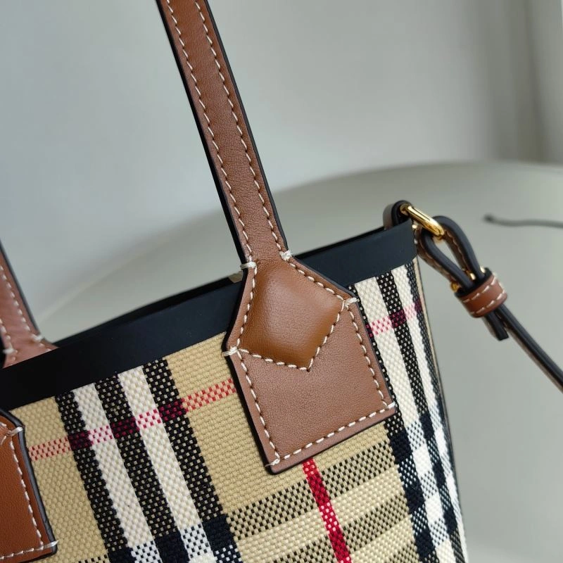 Burberry Bucket Bags 4115-0025