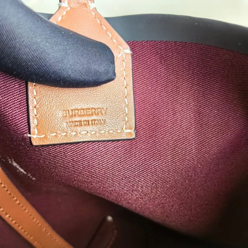 Burberry Bucket Bags 4115-0025