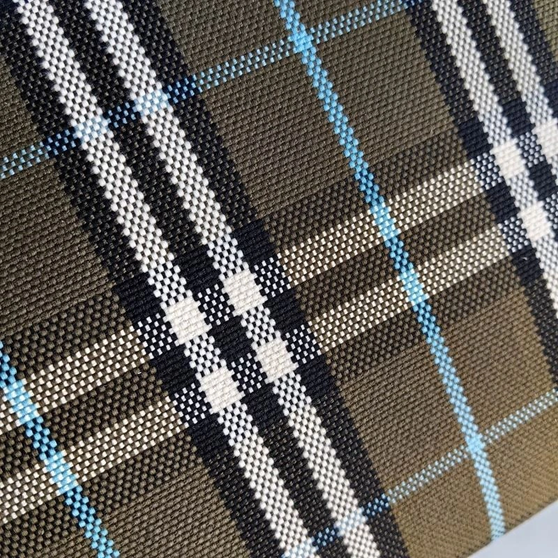 Burberry Shopping Bags 4115-0028