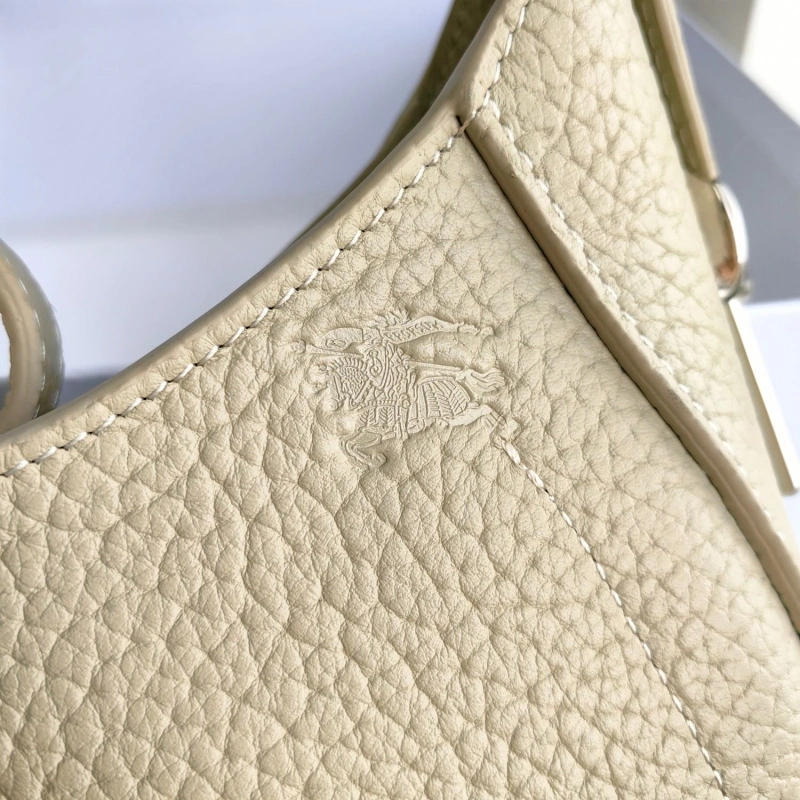 Burberry Top Handle Bags 4115A-0018