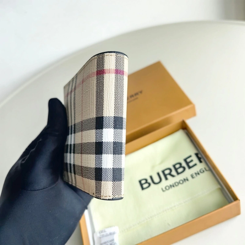 Burberry Wallets 4115A-0032