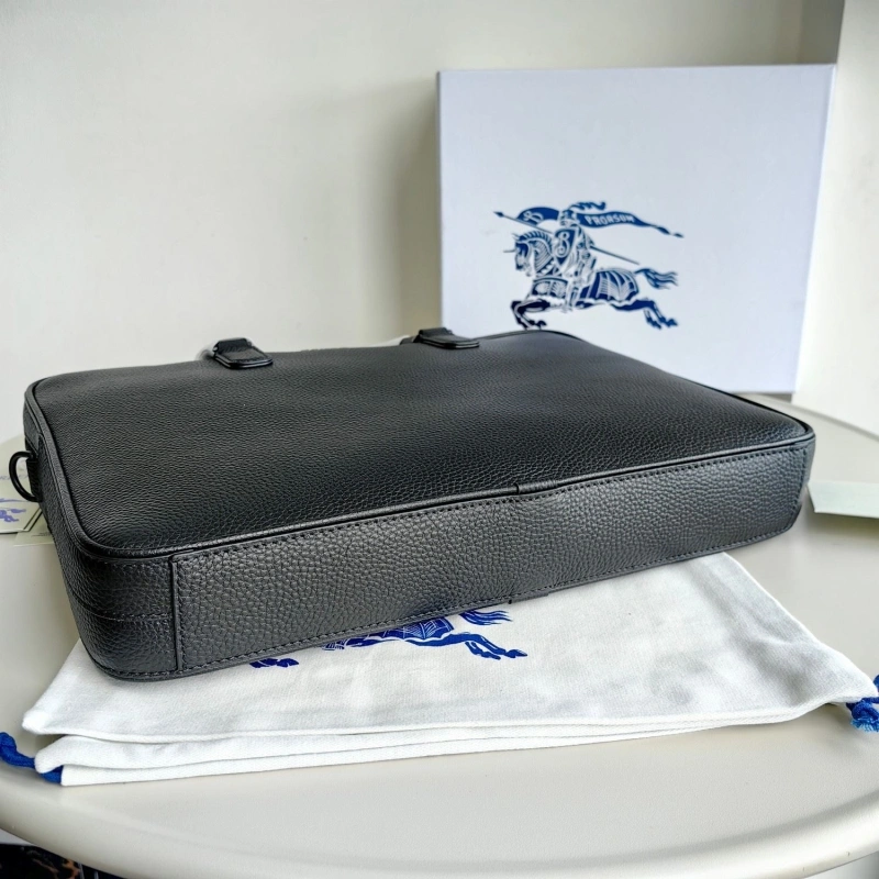 Mens Burberry Briefcases 4115A-0035