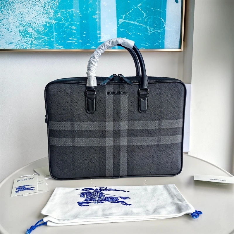Mens Burberry Briefcases 4115A-0037