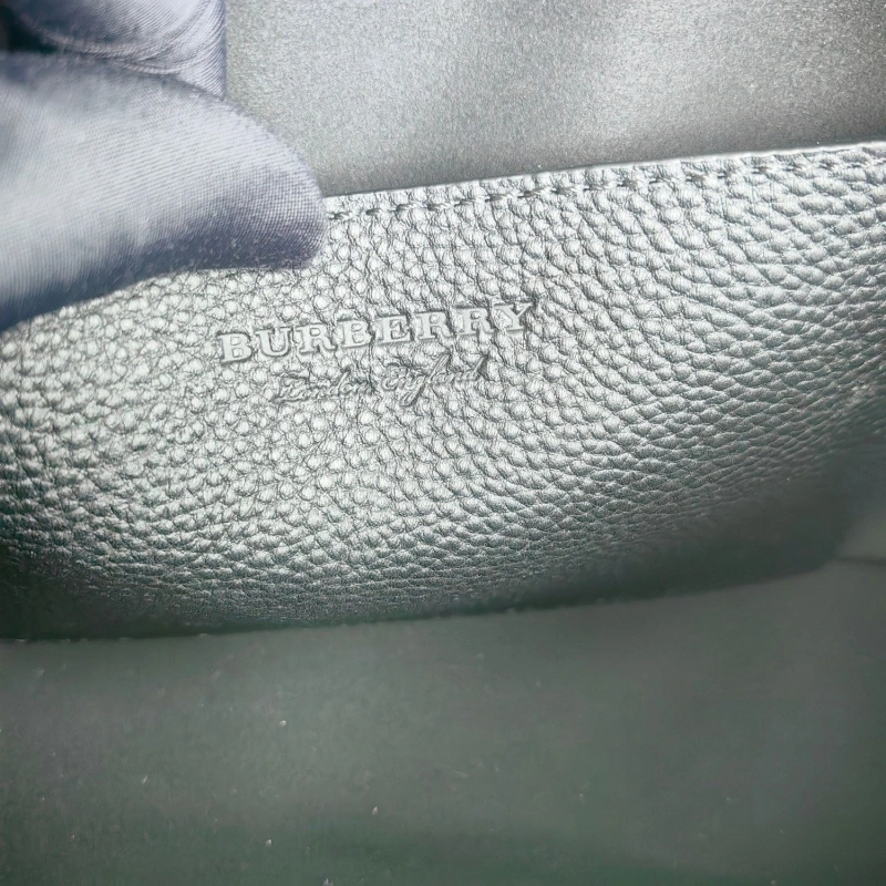 Burberry Wallets 4115A-0043