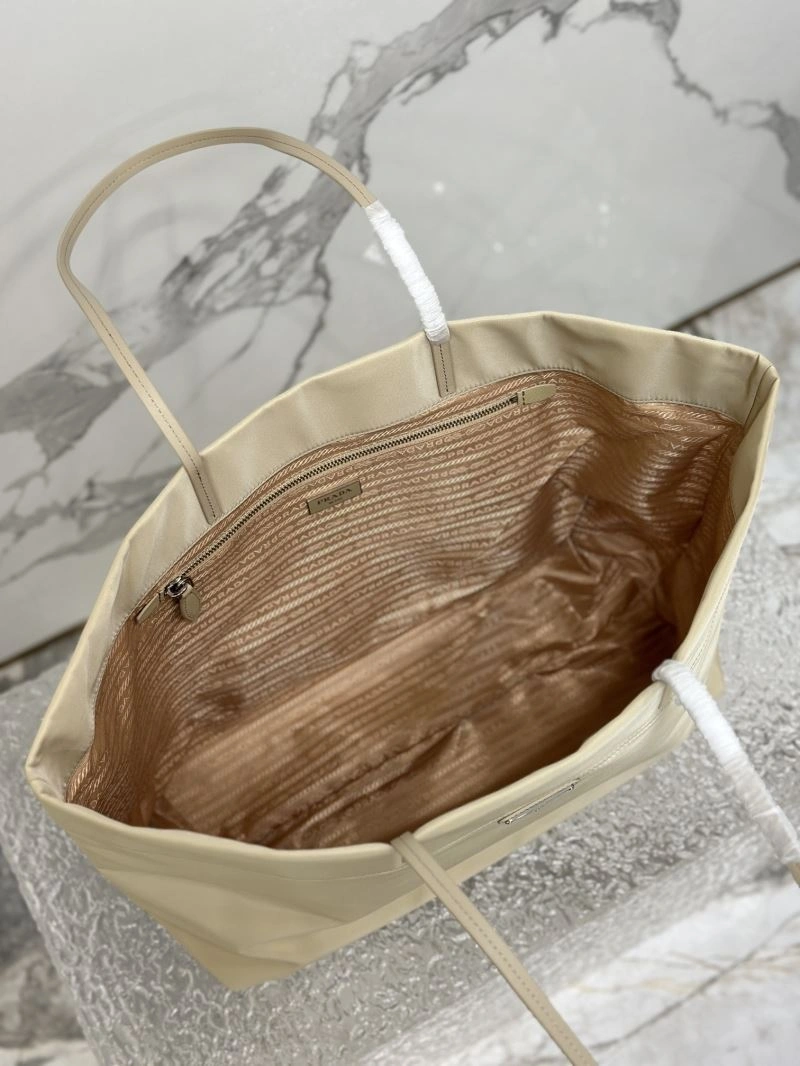 Prada Shopping Bags 4135A-0251