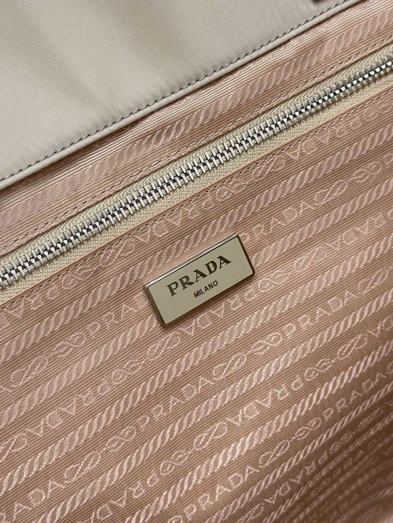 Prada Shopping Bags 4135A-0251