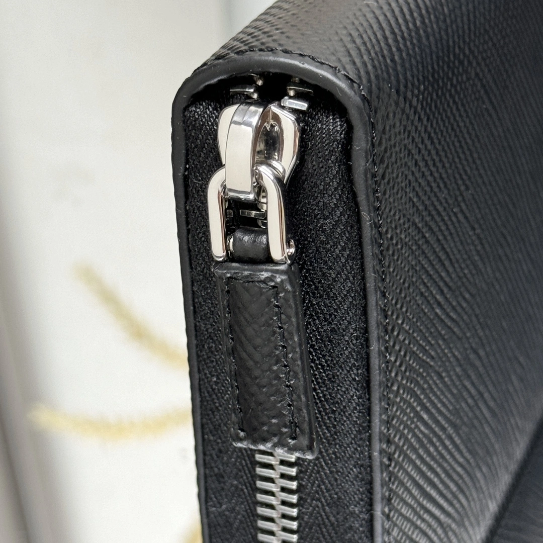 PradaWallets 4135D-0087