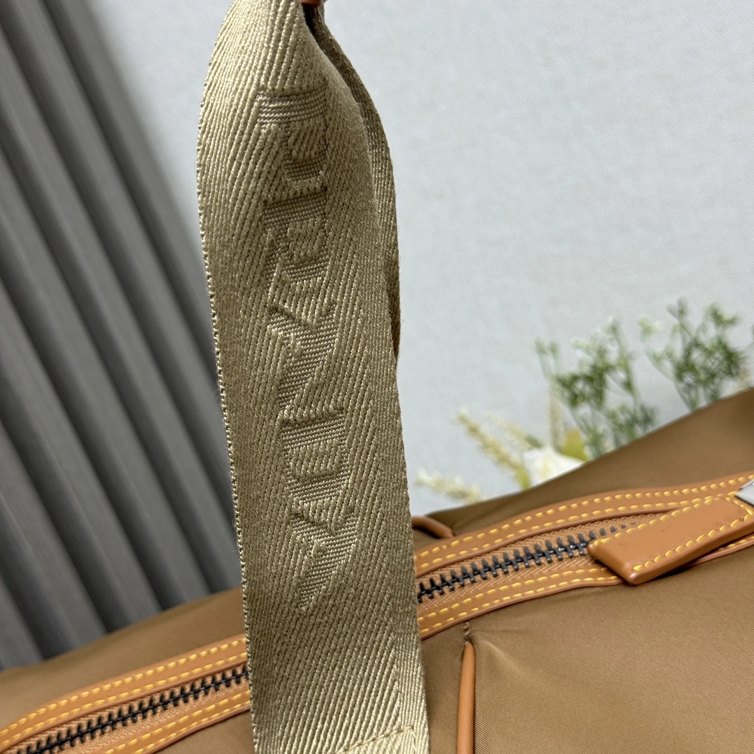 Prada Travel Bags 4135D-0092