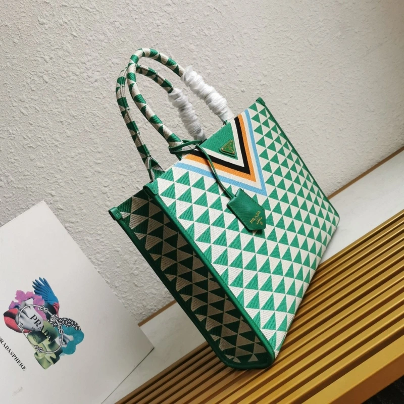 Prada Shopping Bags 4137G-0105