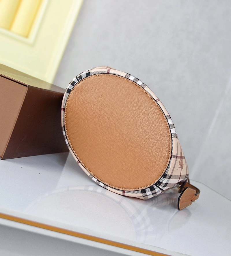 Burberry Bucket Bags 4140-0072