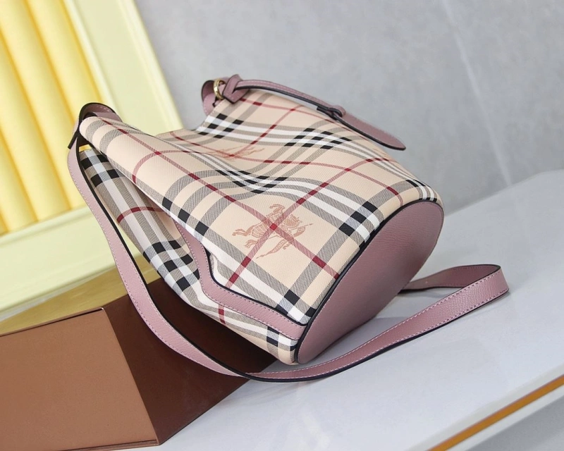Burberry Bucket Bags 4140-0074