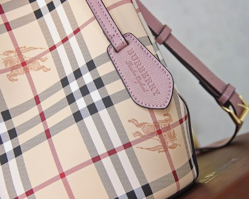 Burberry Bucket Bags 4140-0074
