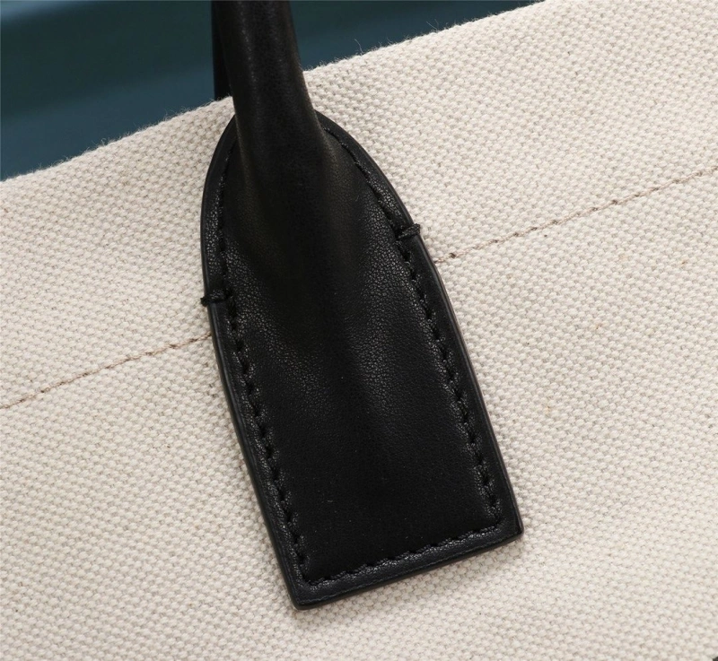 Burberry Shopping Bags 4140-0097