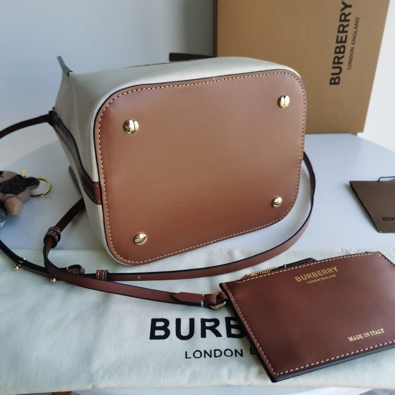 Burberry Bucket Bags 4140-0148