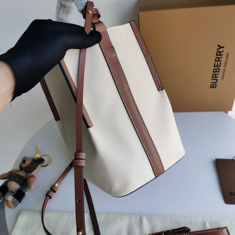 Burberry Bucket Bags 4140-0148