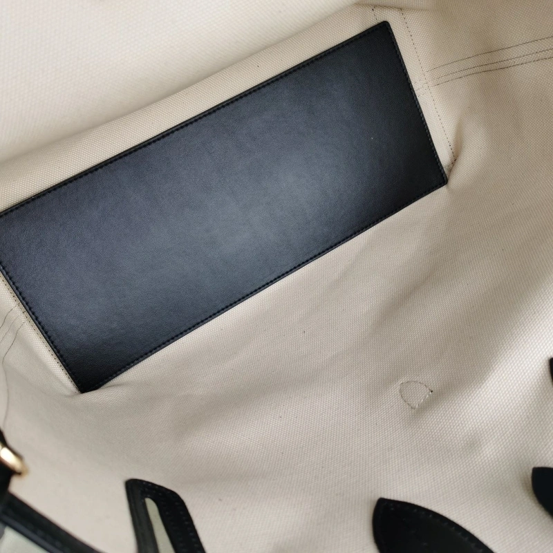 Burberry Shopping Bags 4140-0150