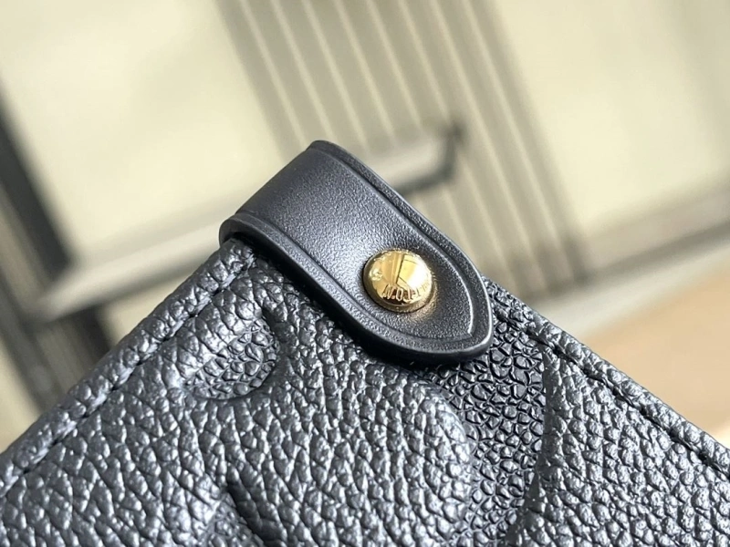 LV Shopping Bags 4171A-0004