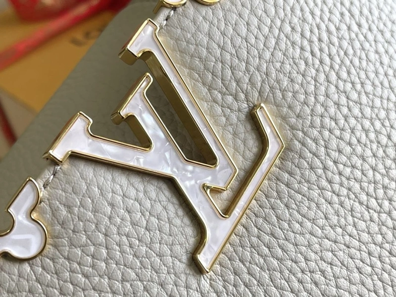 LV Capucines Bags 4171A-0028