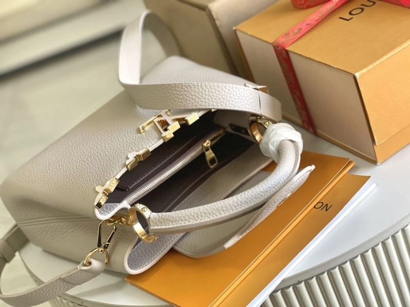 LV Capucines Bags 4171A-0029