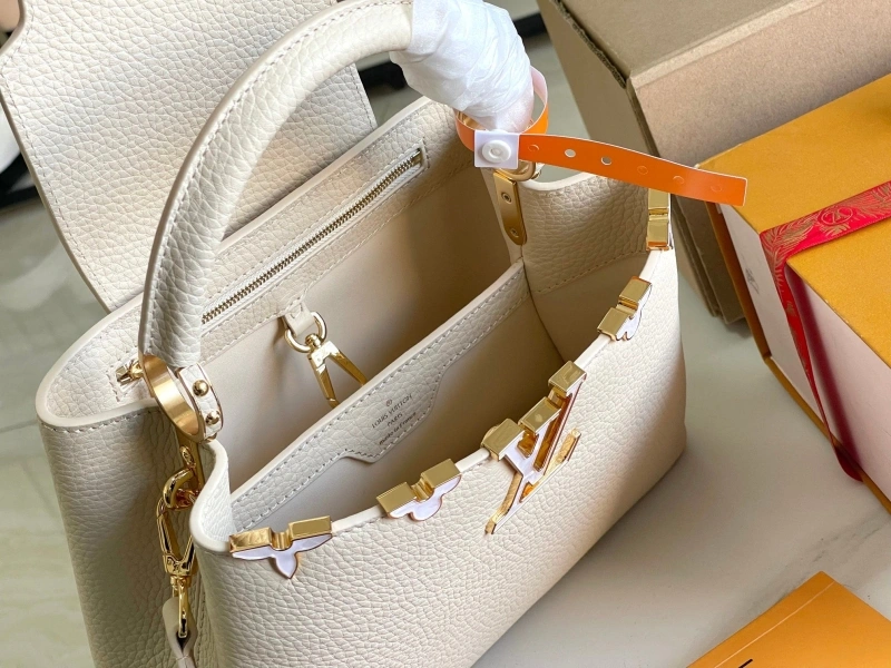 LV Capucines Bags 4171D-0099