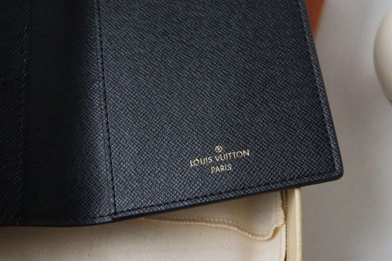 LV Wallets 4178A-0014