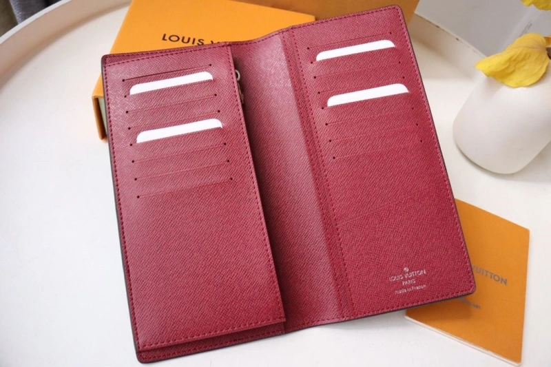 LV Wallets 4178A-0024