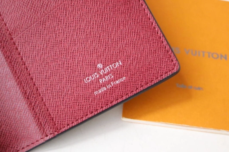 LV Wallets 4178A-0024