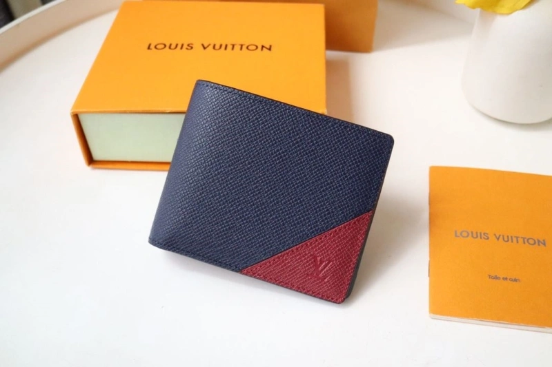 LV Wallets 4178A-0027