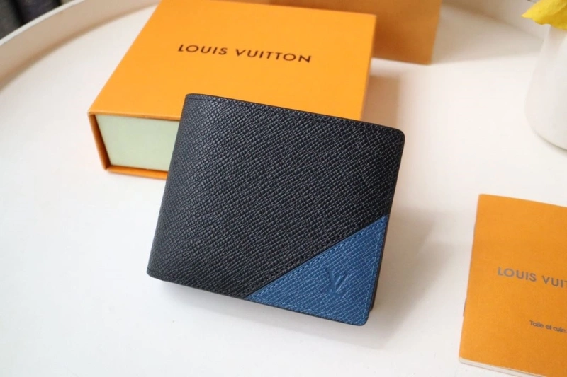 LV Wallets 4178A-0028