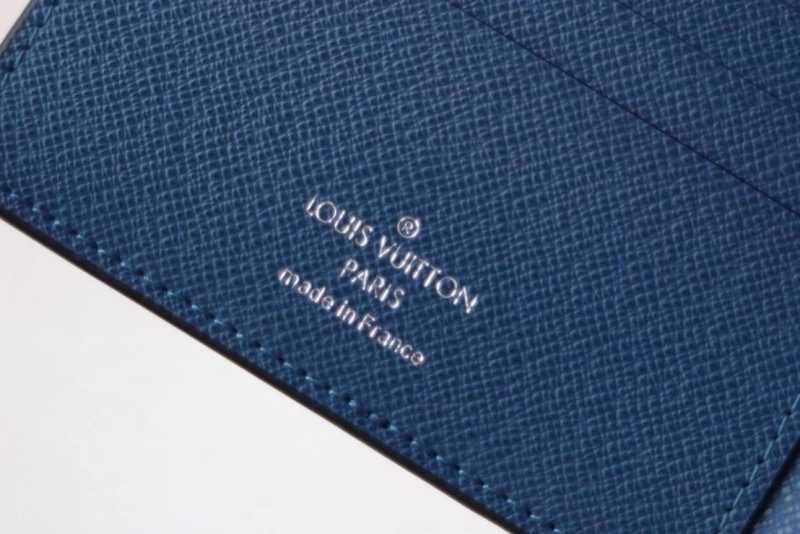 LV Wallets 4178A-0028