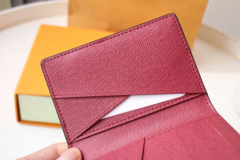 LV Wallets 4178A-0031